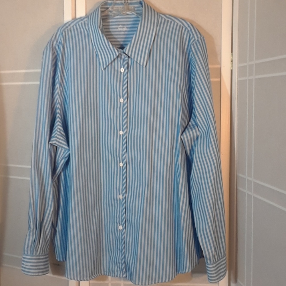 Foxcraft wrinkle-free tailored blouse 22W